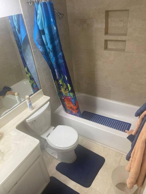 גלנדייל 4 Bedroom Home-Casino-State Farm Stadium Only 2 Miles מראה חיצוני תמונה