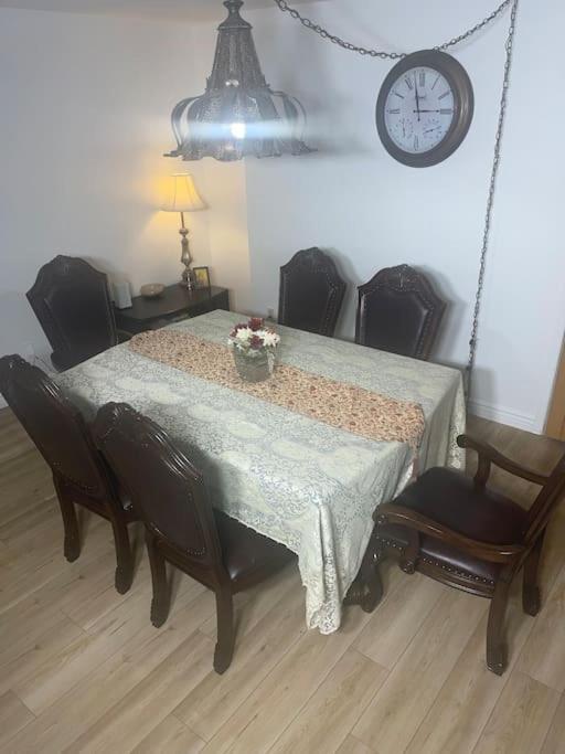 גלנדייל 4 Bedroom Home-Casino-State Farm Stadium Only 2 Miles מראה חיצוני תמונה